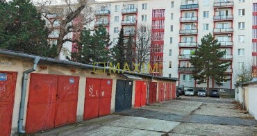 Predaj garáže na Haburskej ulici s pripojením elektriny