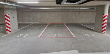 Prenájom garážového státia v novostavbe v Rovinke