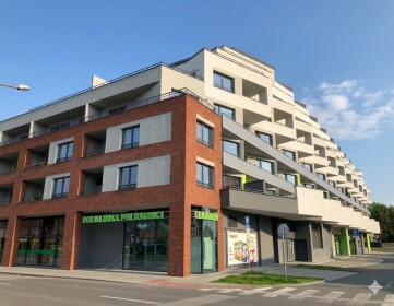 Prenájom vnútorného parkovacieho miesta na Strojárenskej ulici