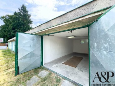 Garáž na predaj s montážnou jamou, 18 m², V.P. Tótha, Senica