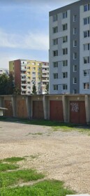 Na predaj garáž na Tribečkej ulici pri základnej škole