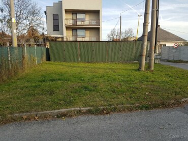 Na predaj trojgaráž v Prešove s pozemkom