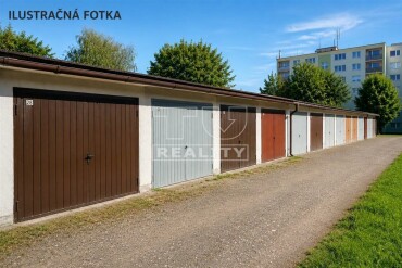 Na predaj 2 murované garáže v Tlmačoch - Lipníku