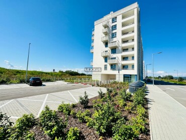 Parkovacie miesto s DPH - Slnečnice POP, Labutia