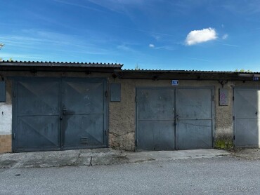 Predaj garáže s elektrinou na Železiarenskej ulici v Šaci