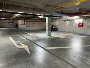 Predaj veľkého parkovacieho miesta v krytej garáži na Mäsiarskej 57/A, Košice
