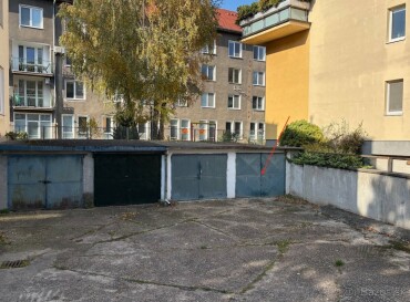 Predaj garáže na Súťažnej ulici v Bratislave