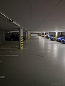 Prenájom garážového parkovacieho miesta na Budatínskej ulici
