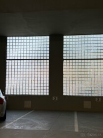 Prenájom parkovacieho miesta v zrekonštruovanej garáži na Pionierskej ulici