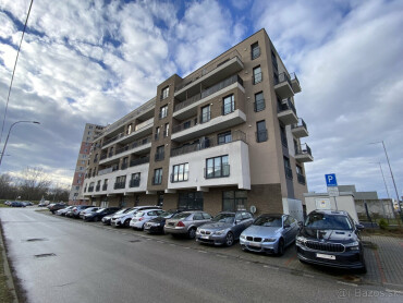 Prenájom garážového státia v podzemnej garáži PANORAMA pri TESCU