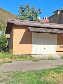 Prenájom väčšej garáže v Hodruši Hámroch