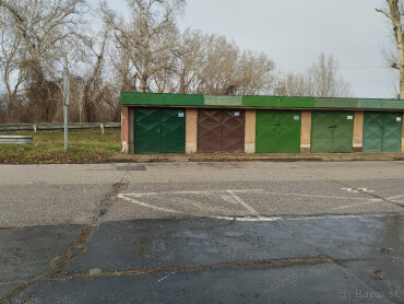Murovaná garáž na predaj vo Vlčom hrdle