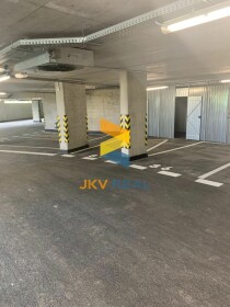 Prenájom garážových miest v Bratislave - Dúbravka