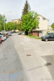 Na predaj radová garáž na Čárskeho ulici v Košiciach-Sever