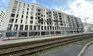 Predaj garážového státia s nabíjačkou elektrických áut - Rezidencia Mýto