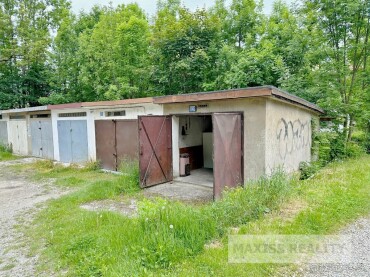 Predaj murovaná garáž pri Starej nemocnici v centre mesta