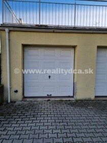 Na predaj novostavba garáže v Ilave na Sihoti