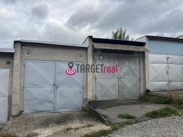 Garáž na predaj s elektrinou a montážnou jamou vo Zvolene