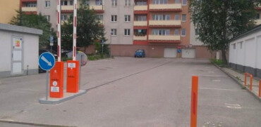 Vonkajšie parkovacie miesto na prenájom na Bakossovej ulici