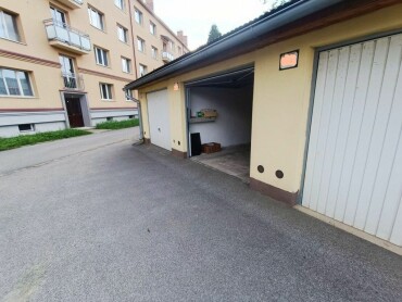 Predaj murovaná garáž na Pavlovičovom Námestí v Prešove