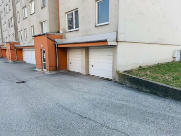 Prenájom garáže v obytnom dome na Bernolakovej ulici