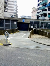 Prenájom vnútorného parkovacieho miesta v BA 2