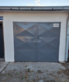 Prenájom samostatnej garáže 18 m² na Teslovej ulici v Ružinove