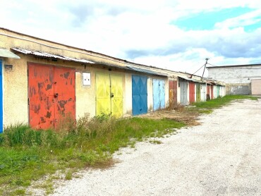Predaj garáže s montážnou jamou 21 m² v Bánovciach nad Bebravou