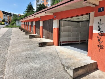 Murovaná garáž na predaj na Petzvalovej ulici v Žiline