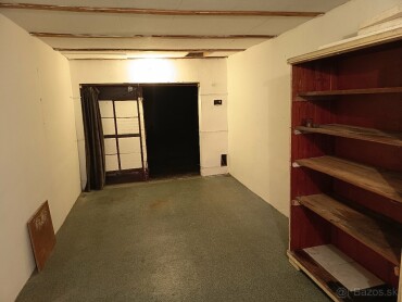 Na predaj garáž v Starej Turej za viaduktom