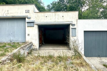 Prenájom garáže s elektrinou v Banskej Štiavnici