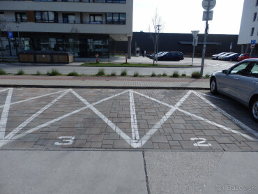 Na predaj 2 parkovacie miesta v Arboria Trnava