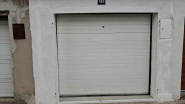 Kompletne zrekonštruovaná garáž na predaj v Boryni