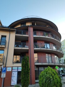 Predaj garážového státia v suteréne bytového domu Rotunda, Dunajská Streda