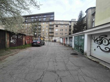 Prenájom murované garáže v Ružinove