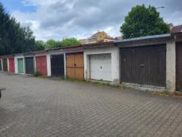 Garáž na predaj v centre Banskej Bystrice na ul. M. Rázusa