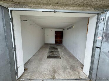 Prenájom garáže v Čáčove s elektrinou a montážnou jamou