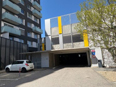Vnútorné parkovacie miesto na predaj v garážovom dome na Jegeho 6