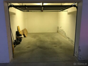 Predaj murované garáže v podzemnej garáži na Námestí sv. Františka
