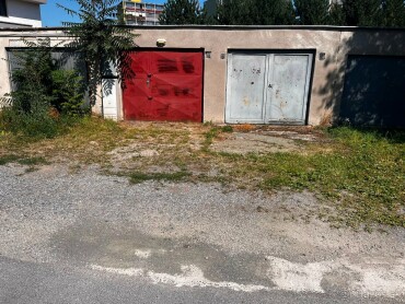 Prenájom zateplenej garáže 20 m² v Prešove na Nábrežnej ulici