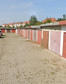 Na predaj radová garáž na Laboreckej ulici, Humenné