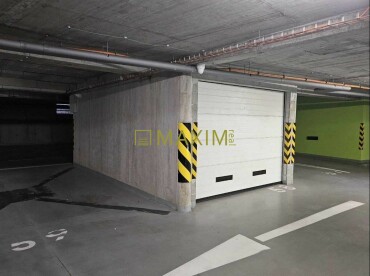 Predaj priestrannej garáže na Úderníckej ulici v Petržalke