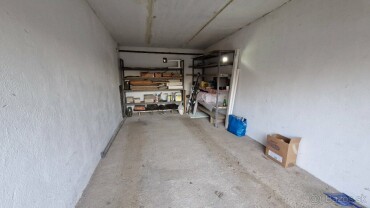 Na predaj priestranná garáž na Krakovskej ulici