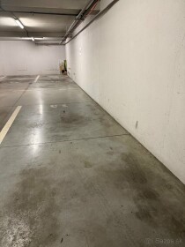 Predaj podzemného garážového státia, Nad plážou 33, Banská Bystrica