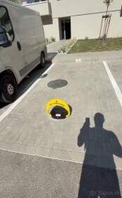 Parkovacie miesto na prenájom v Žiline, Vlčince
