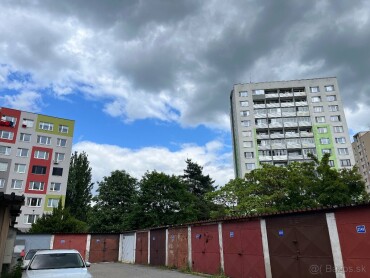 Prenájom garáže s elektrinou na Družicovej ulici