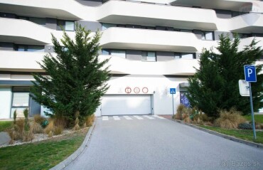 Na predaj vnútorné parkovacie miesto 12 m2 v komplexe Matador