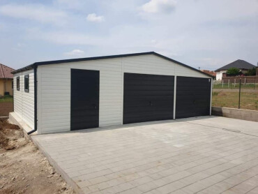 Plechová garáž na predaj 9x6 m
