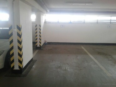 Prenájom garážového státia v Bratislave – Záhorská Bystrica