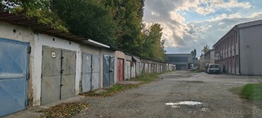 Garáž na predaj 17 m² na Vodárenskej ulici